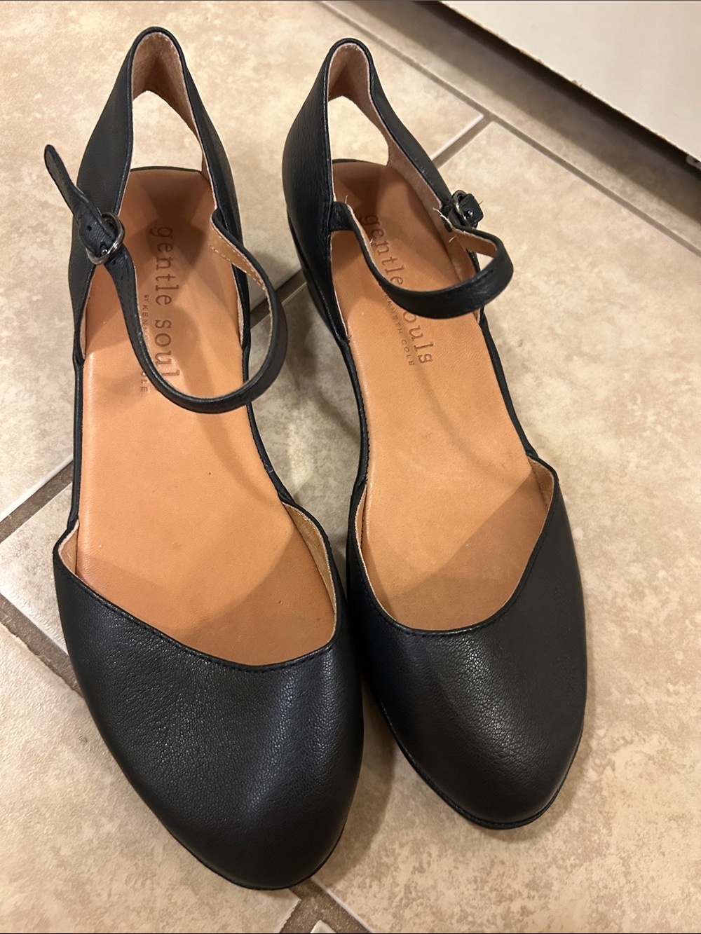 Like NEW gentle souls 8 Black Leather D'Orsay Mary Jane Flats